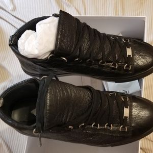 balenciaga men shoe